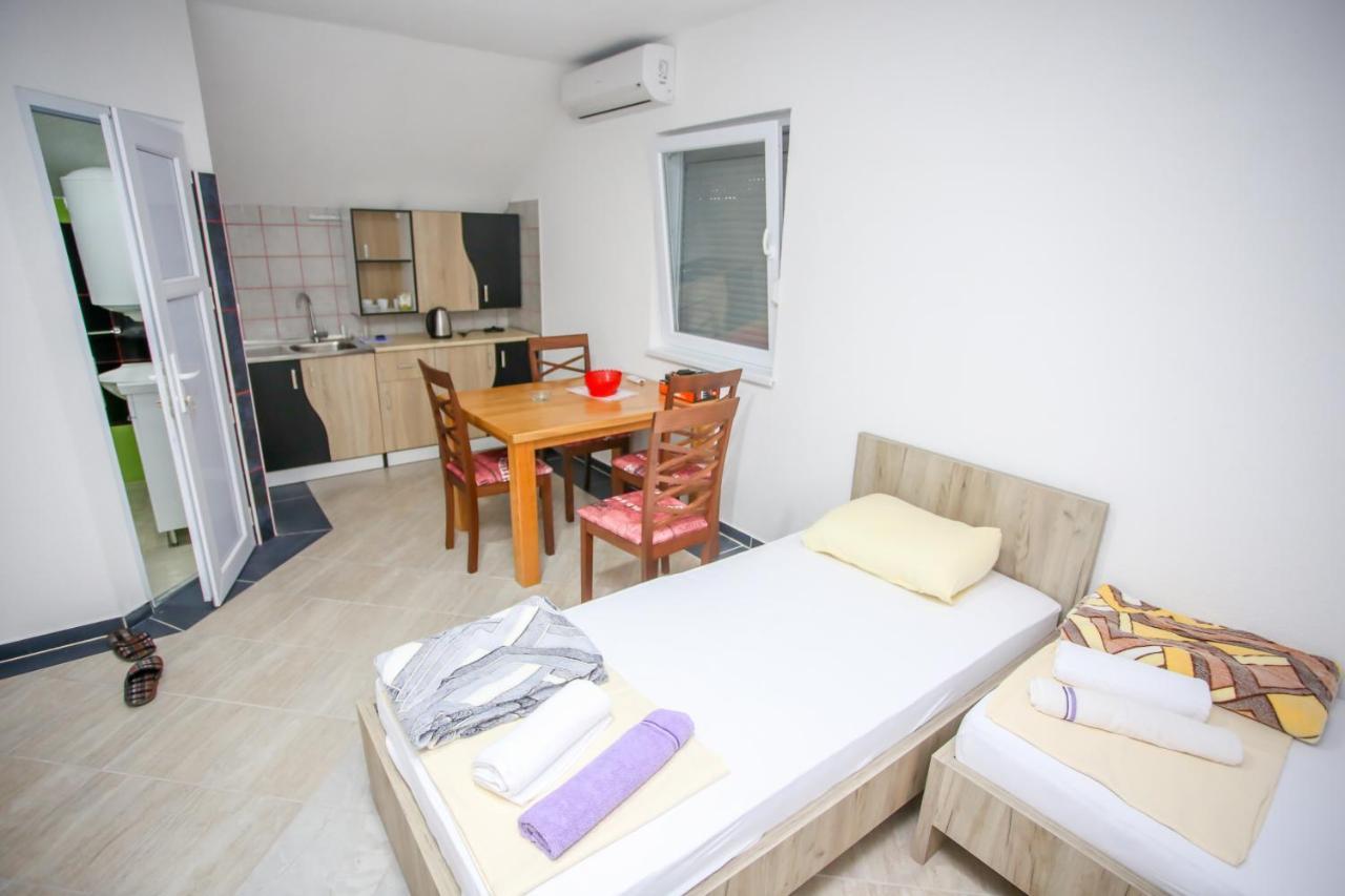 Apartments River Una 4 Bihac Exterior photo